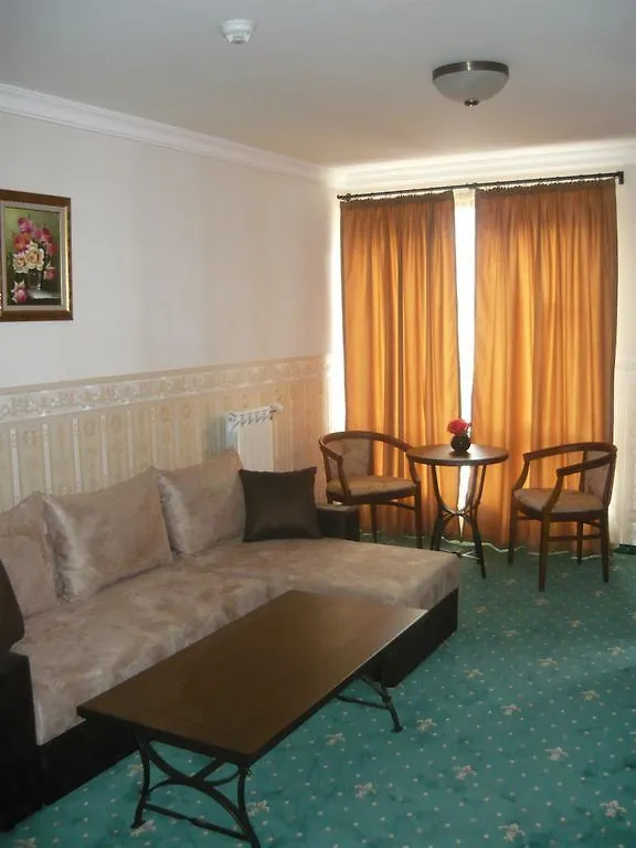 Amsterdam Hotel Sofia 3*,